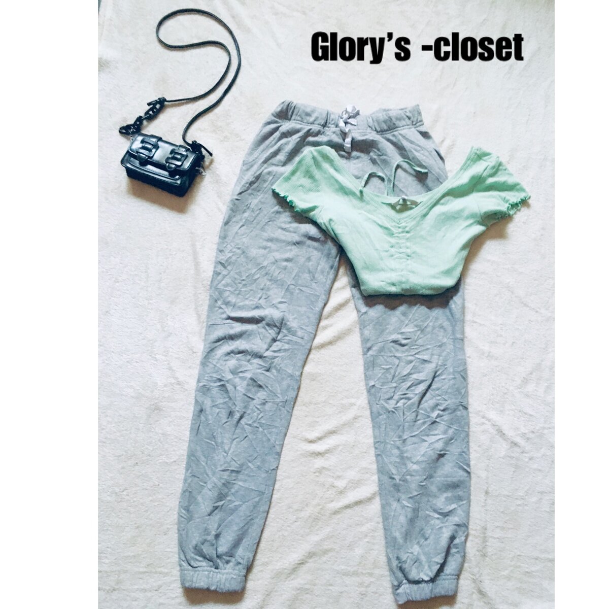 Joggers with crop top