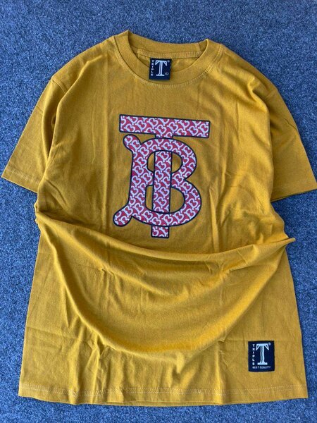 Quality Round Neck Top Shirts For Men Available