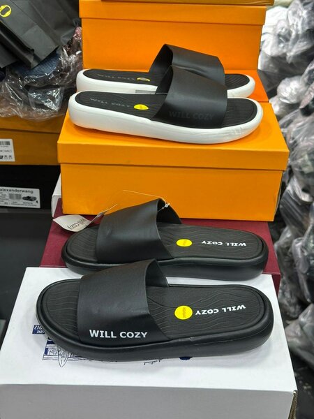 Sandales Noires Will Cozy