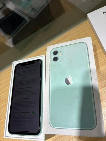 iphone 11 64giga état 10/10