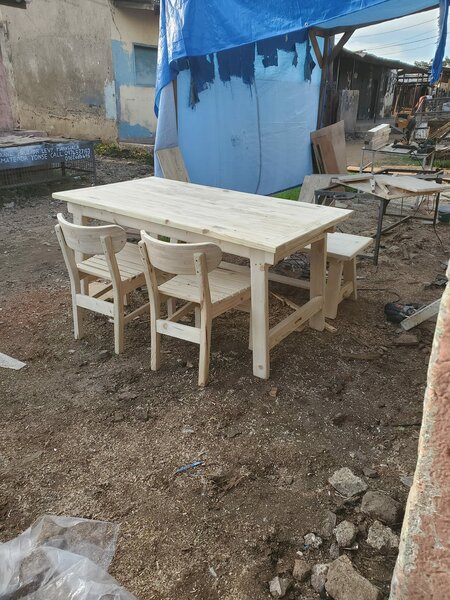 Pine dining table set