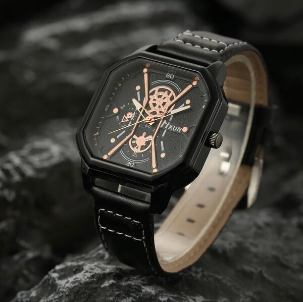 Montre avec bracelets et coffret