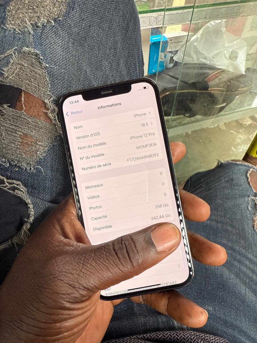 iPhone 12 Pro 256G casi neuf