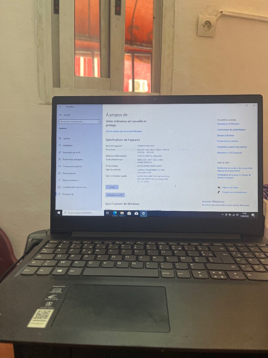 Lenovo Ideapad S145 i3 15.6 pouces