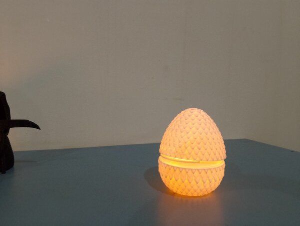 Dragon egg tea light