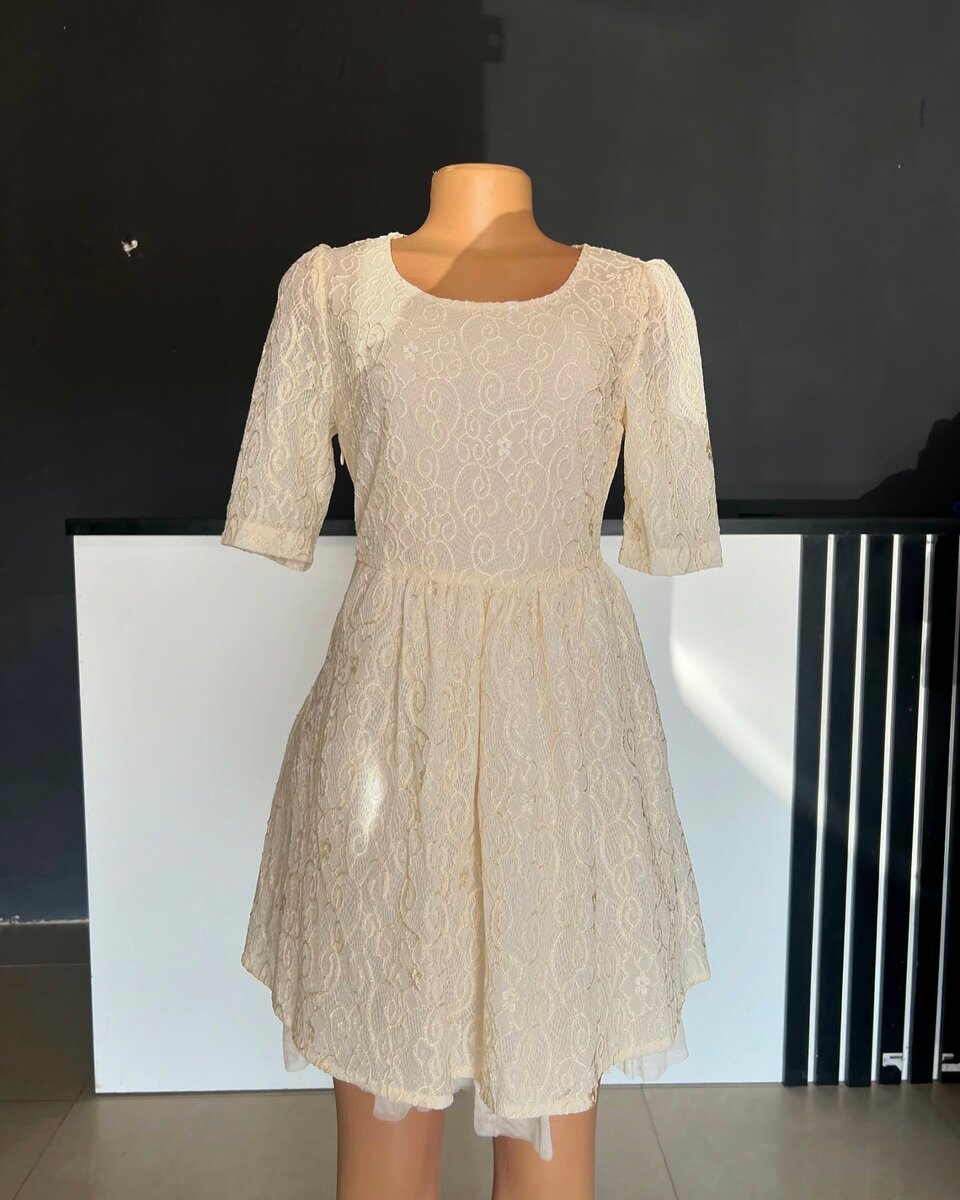  women's beautiful dress 