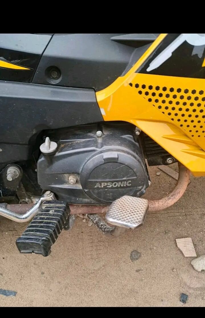 Moto Apsonic électrique moderne