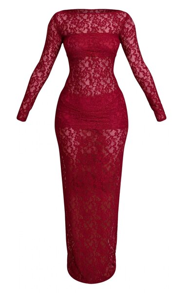 Robe longue en dentelle rouge