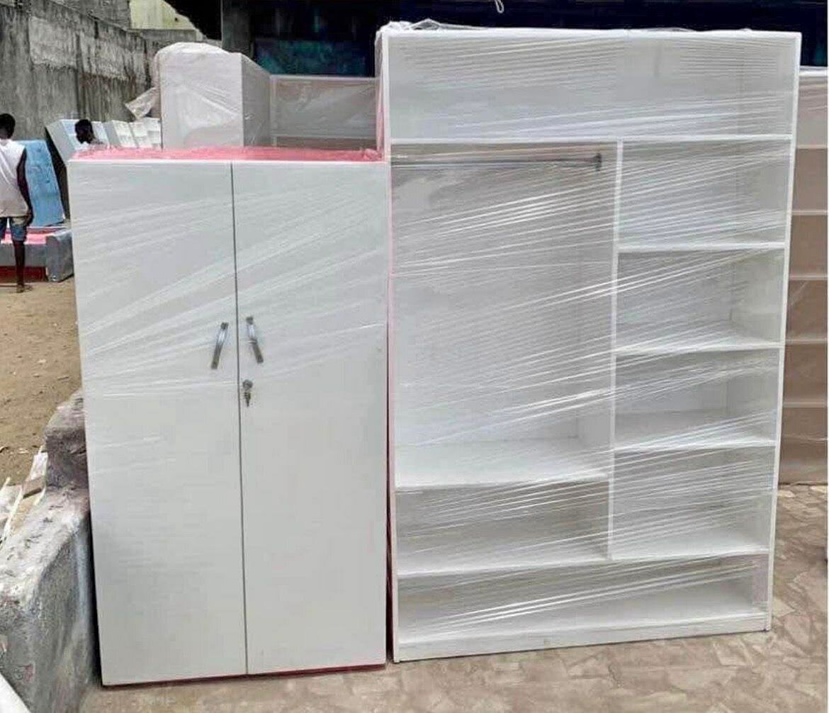 Armoire de rangement polyvalente