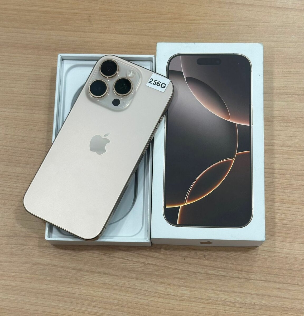 iphone 16 pro 256Go état super