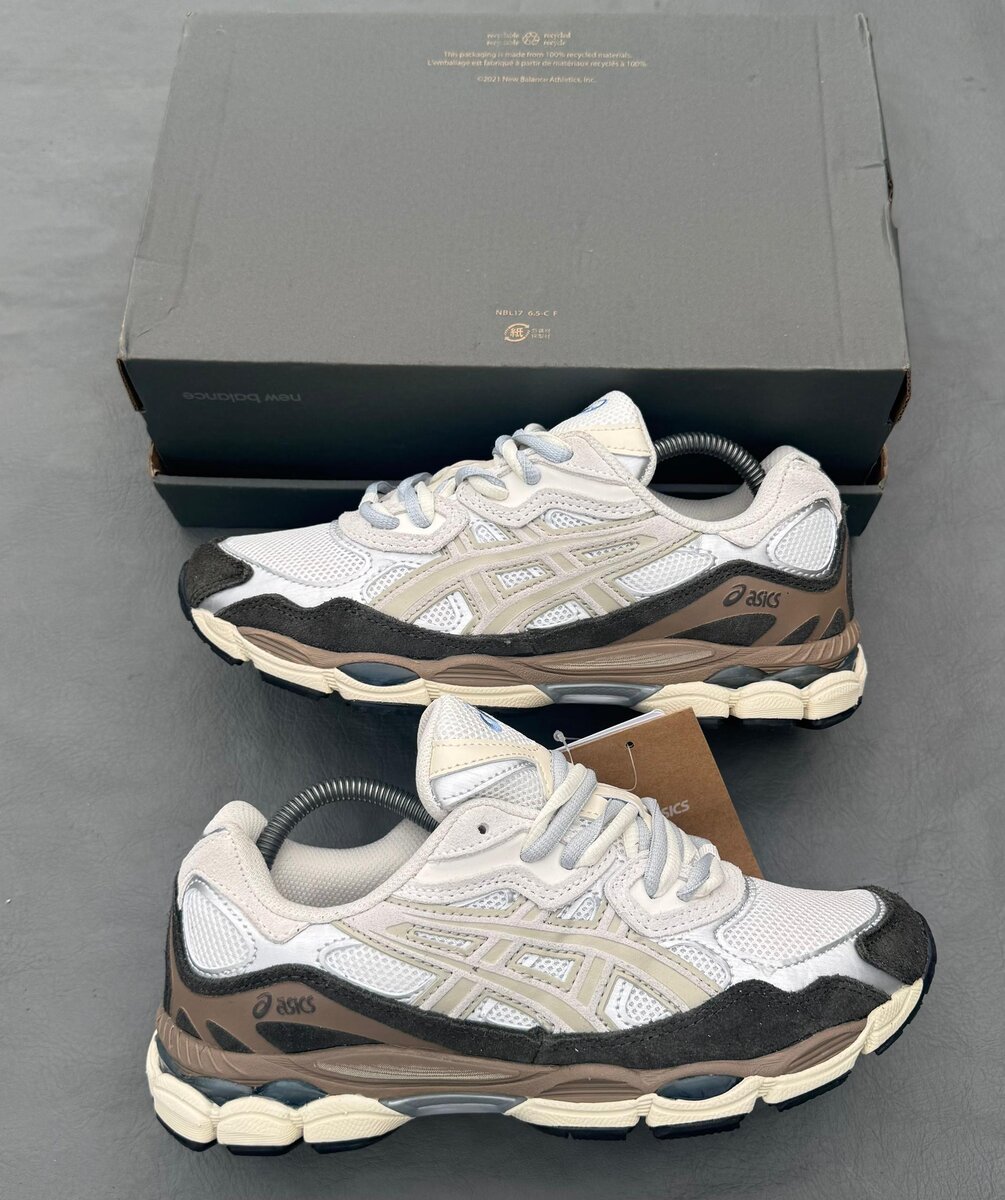Baskets ASICS confortables