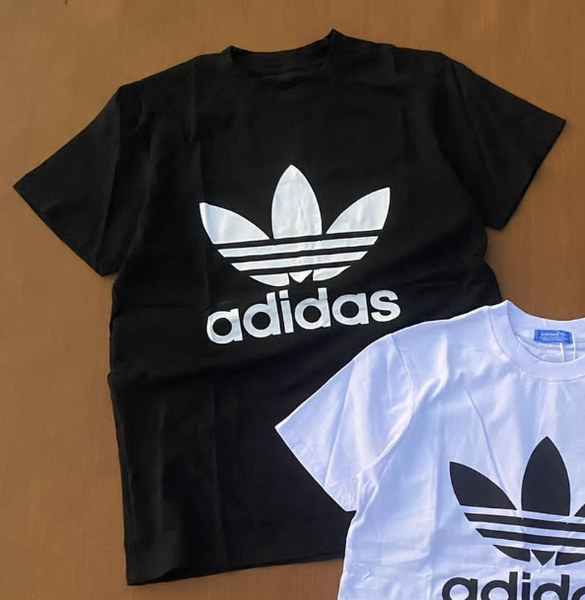 T-shirts Adidas black