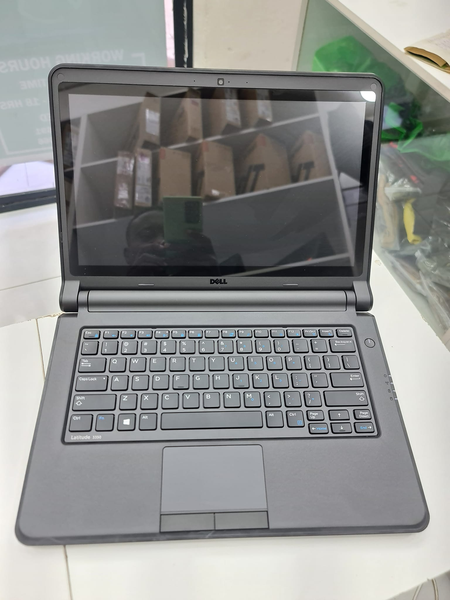 DELL LATITUDE 3350