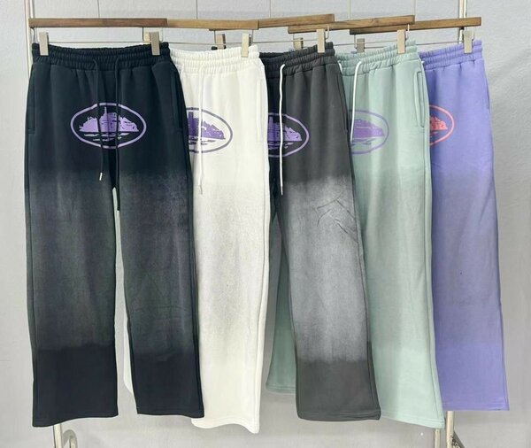 Jogging de qualité disponible