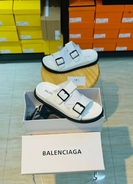 Sandales balenciaga