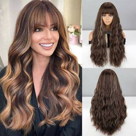 Perruque en dentelle ondulée