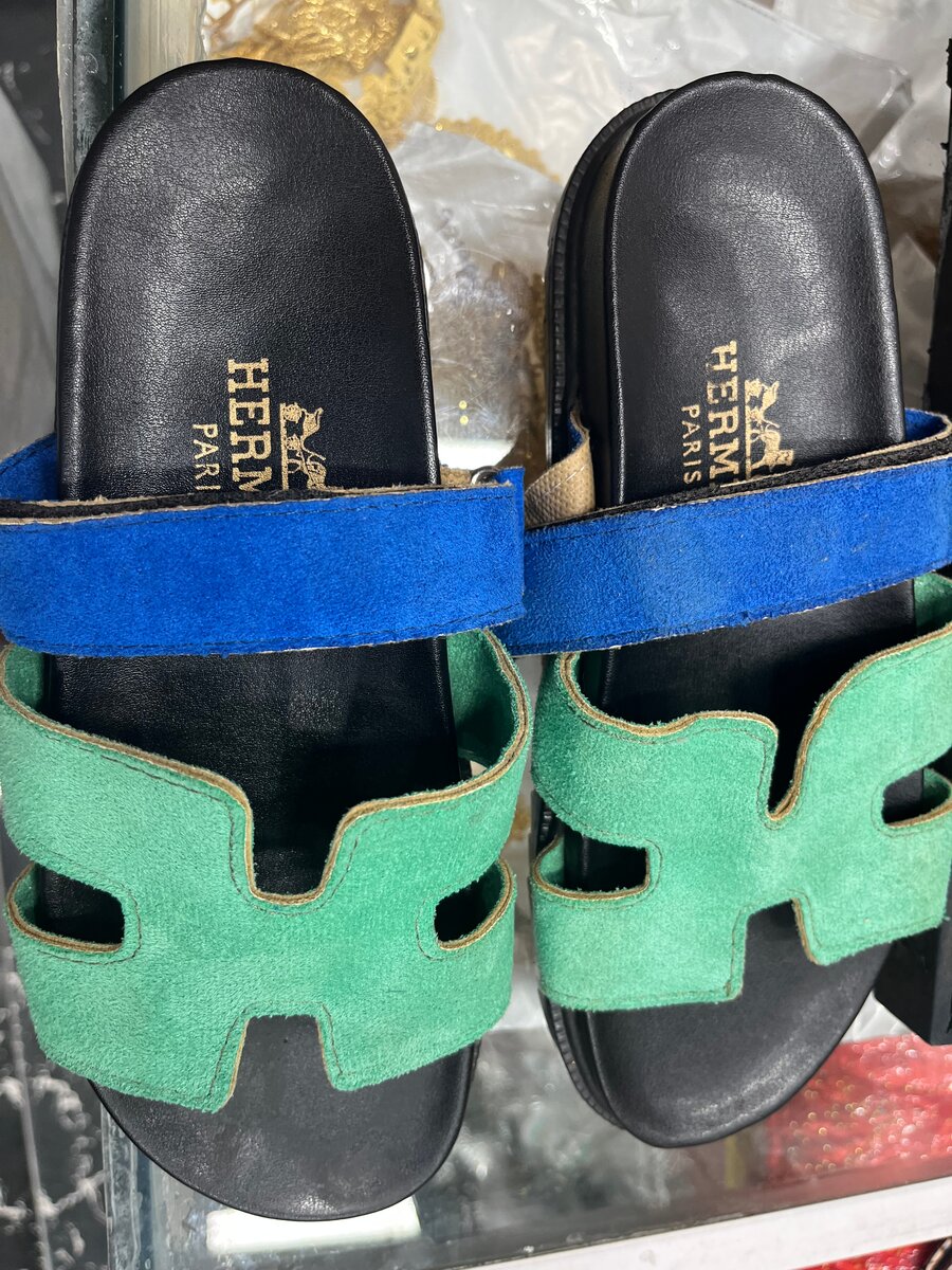 Sandales élégantes multicolores