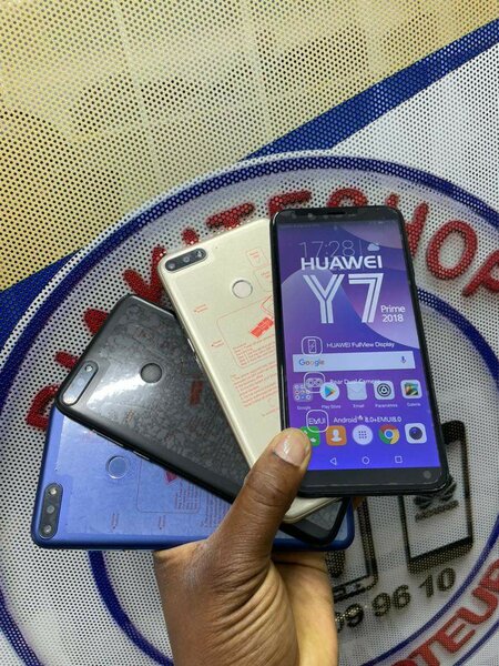 HUAWEI Y7 PRIME 2018 IMPORTÉ 128GIGA