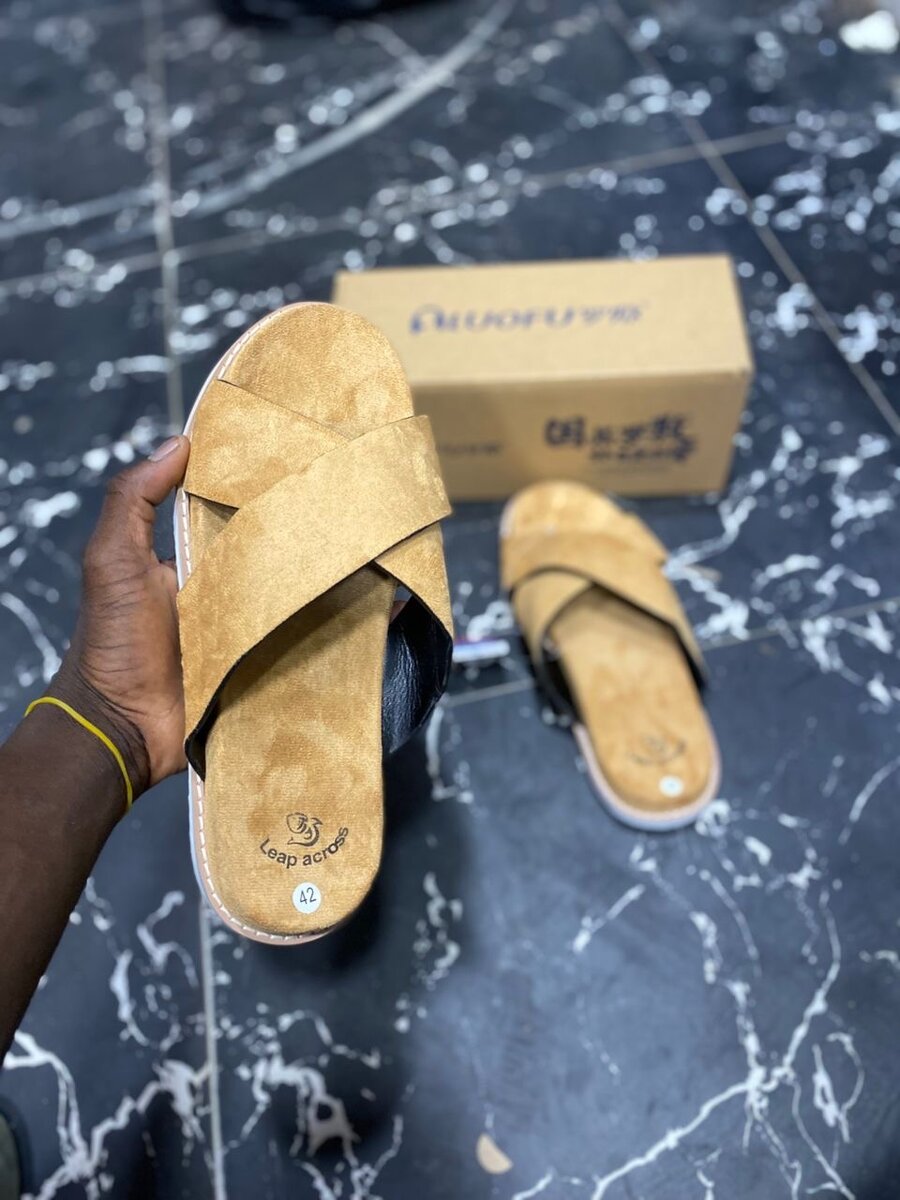 Sandales en cuir confortables