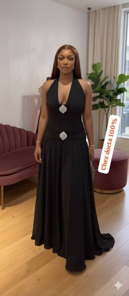 Robe élégante noire