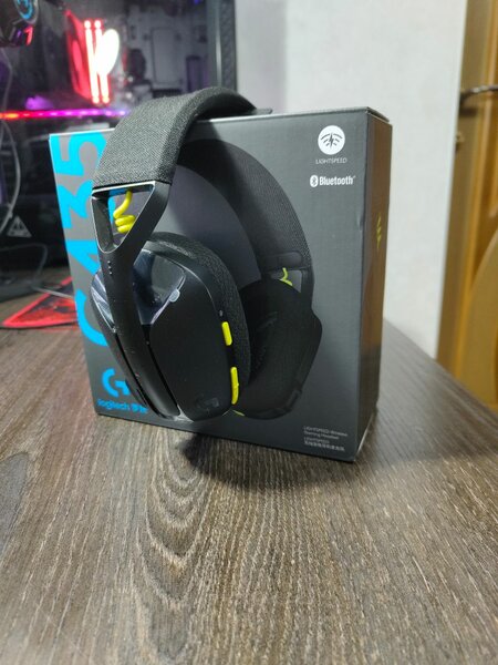 Беспроводные наушники Logitech G435