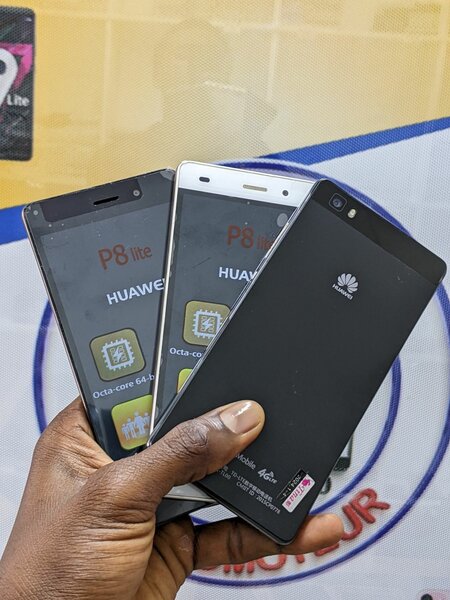 Huawei P8 lite