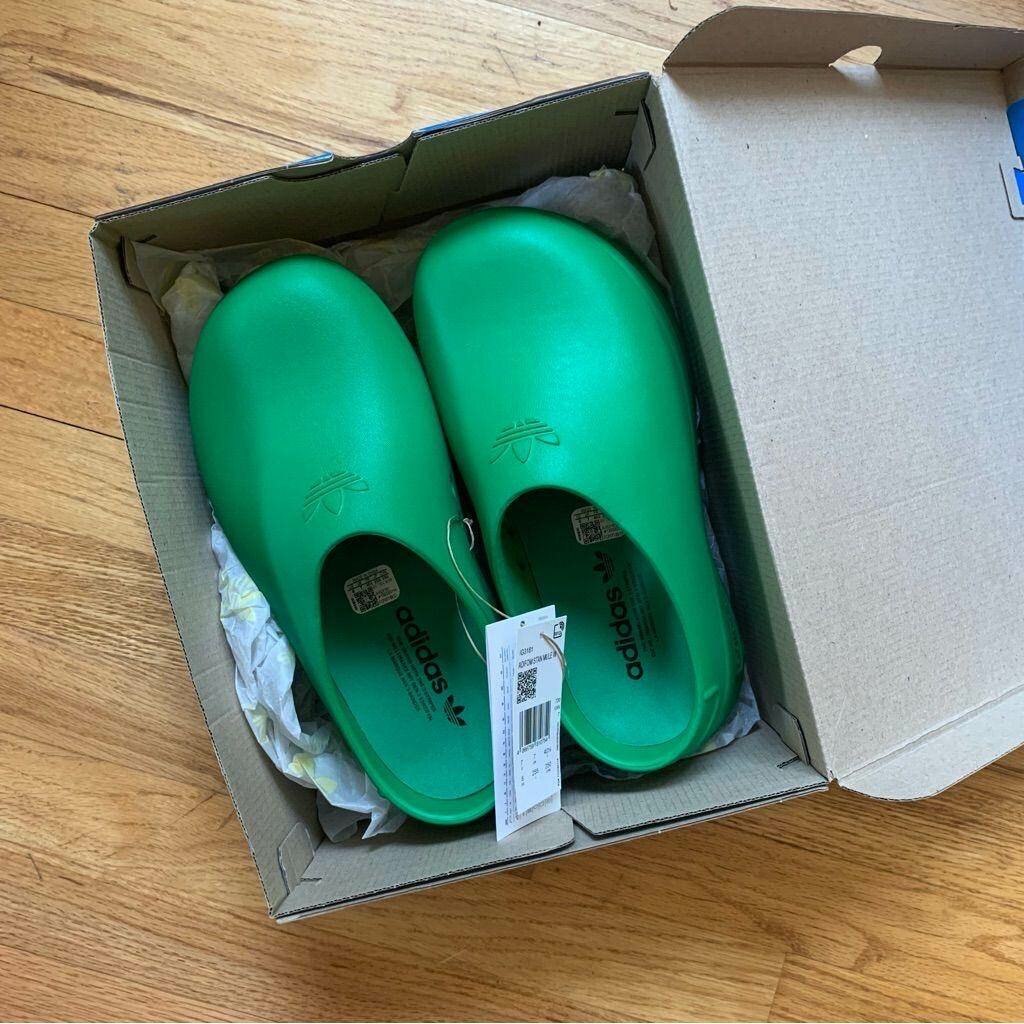 Sabots Adidas colorés unisexes