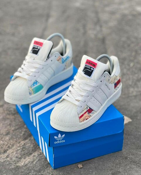 ADIDAS SUPERSTAR