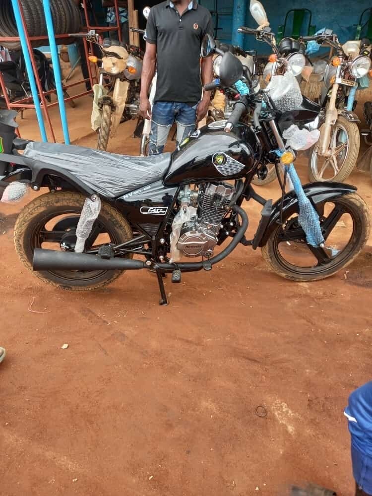 Moto aloba apsonic