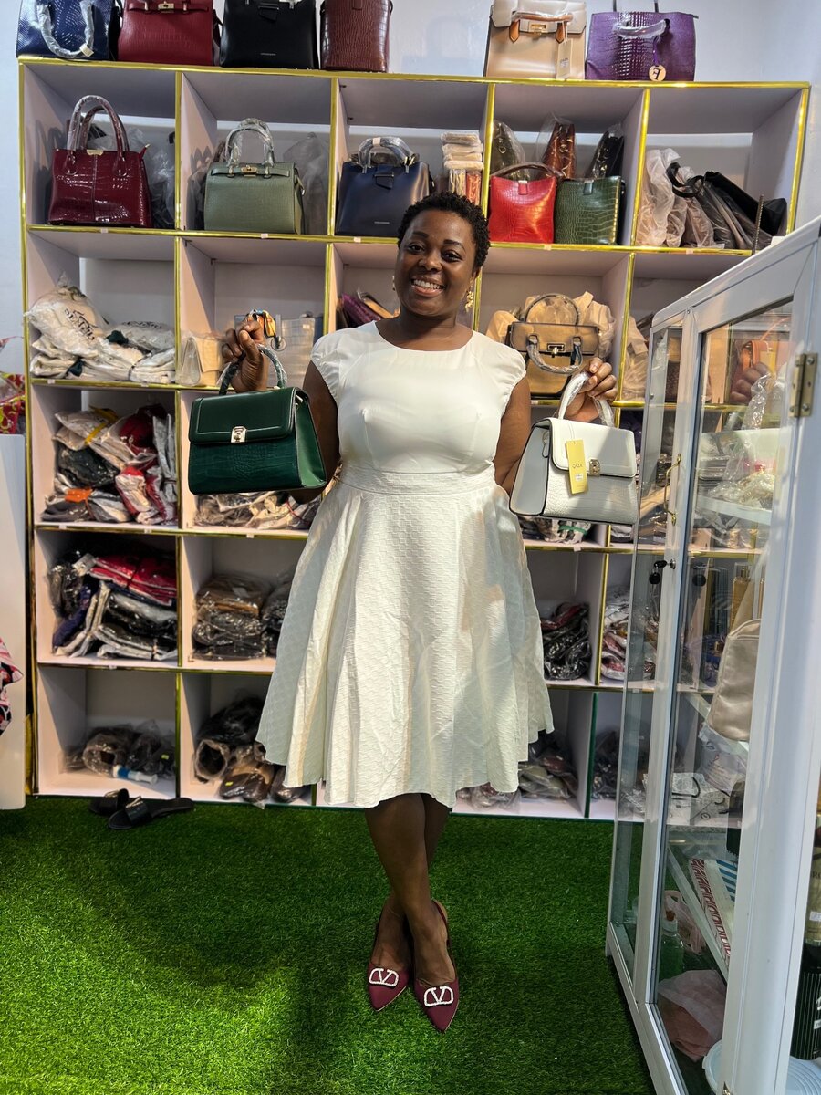 Luxury White Dress & Handbags