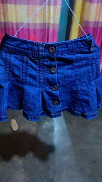 Jupe en jean à boutons