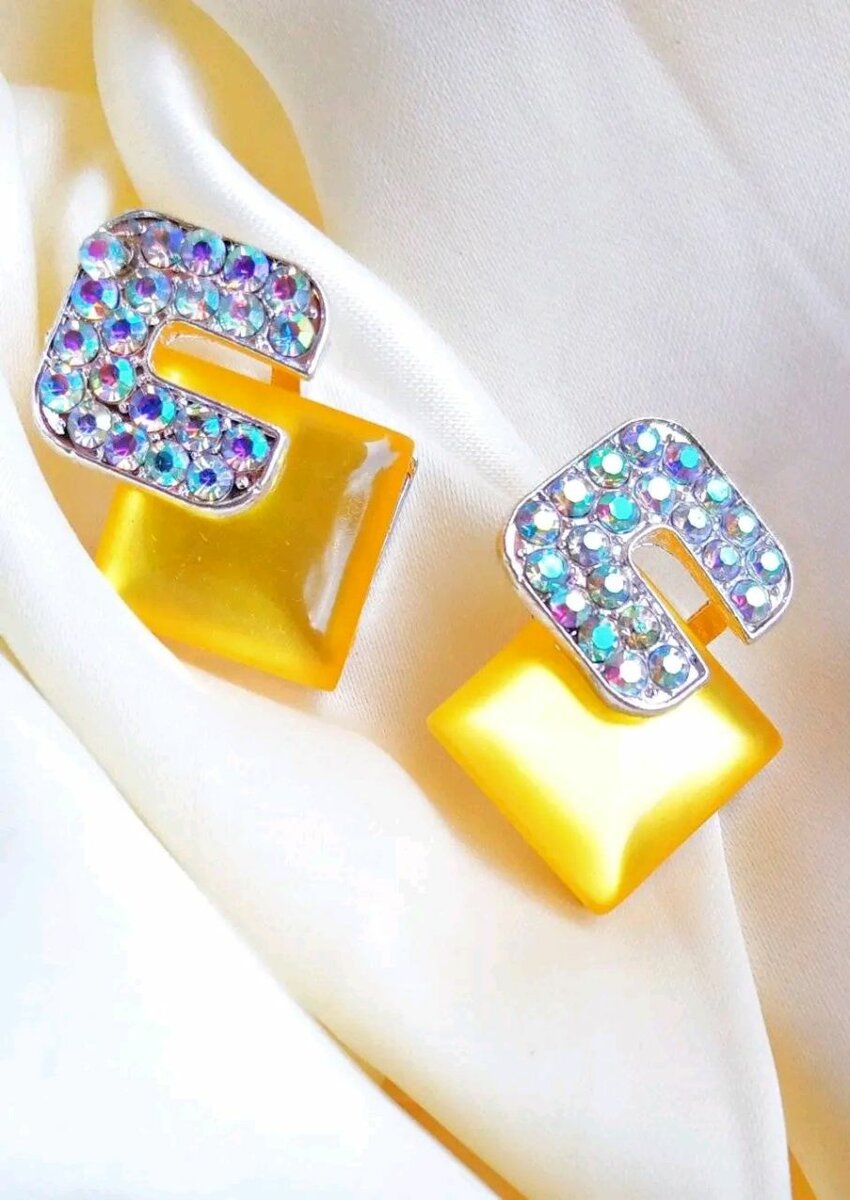 Boucles d'oreilles élégantes