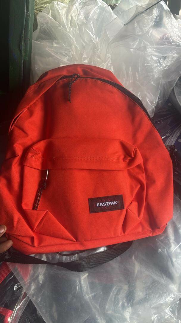 Sac à dos Eastpak rouge