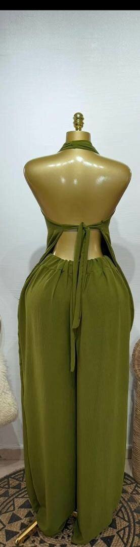 Combinaison dos nu élégante