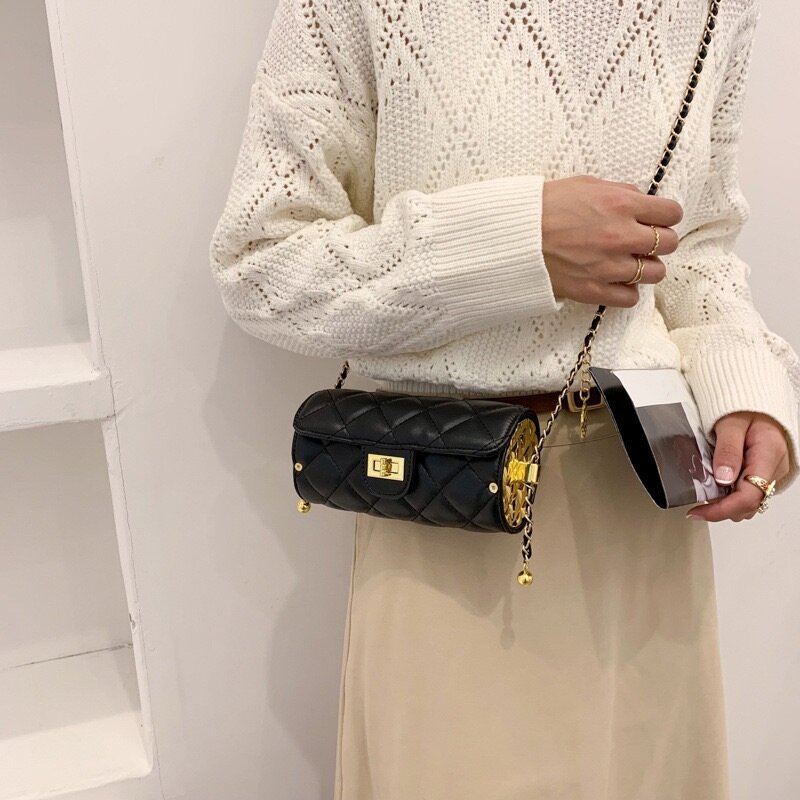 LADIES HANDBAGS- 24063