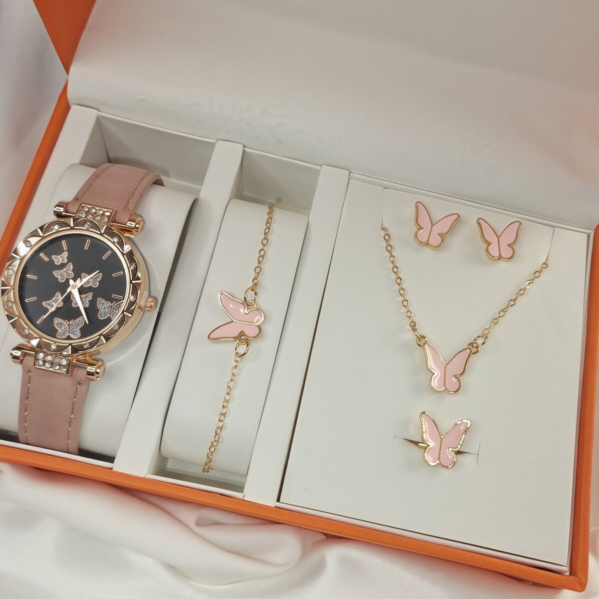 Ensemble montre et bijoux