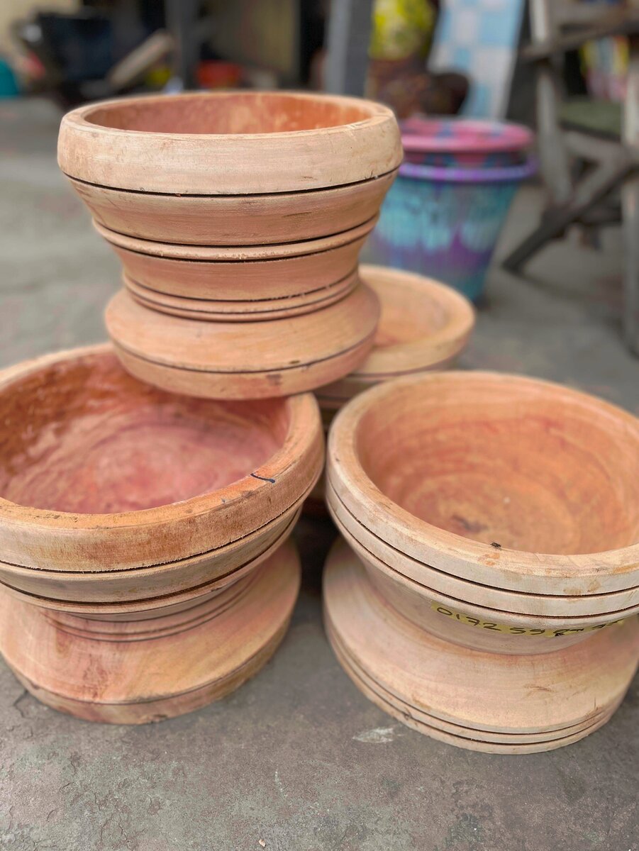 Pots de cuisine en bois