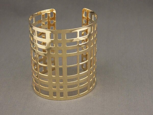 Bracelet manchette doré