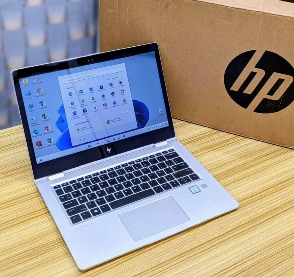 Hp Elitebook i5 , 1030 G2 Pliable & Tactile 512ssd / 8Go Ram