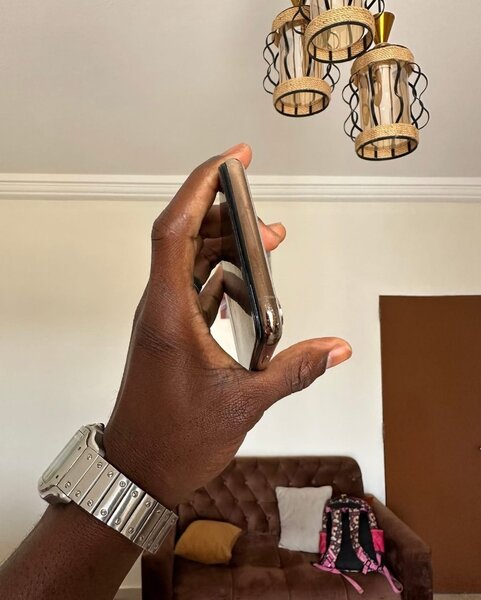 iPhone X Argent 64 Go