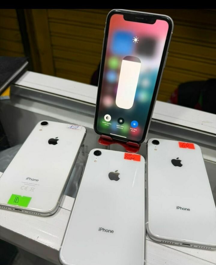 iPhone XR Blanc Débloqué