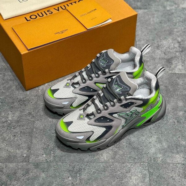 Baskets de marque élégantes