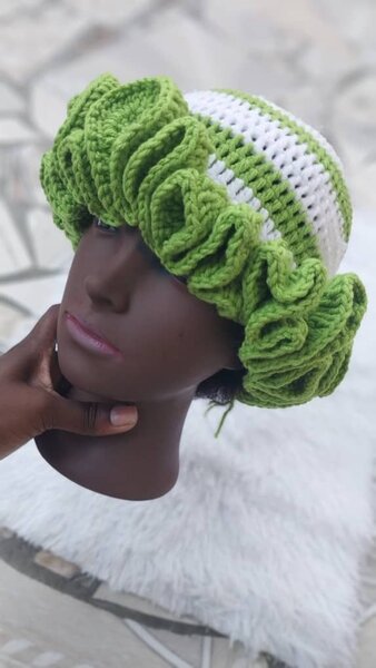 laine crochetée sur commande