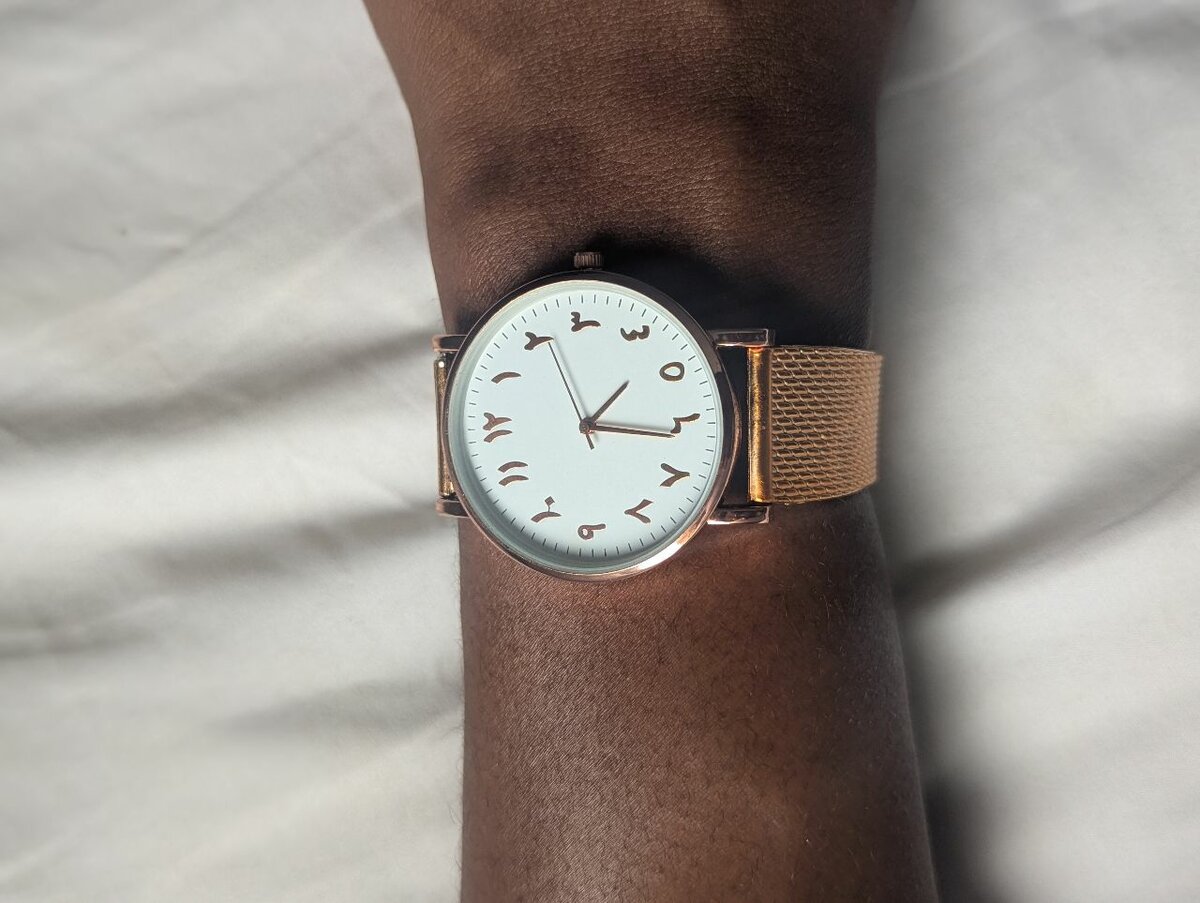 Unisex Arabic wristwatch