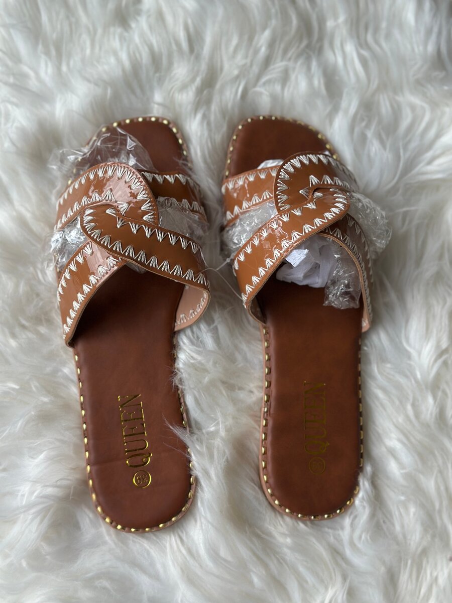 Sandales Bohèmes Tissées Élégantes