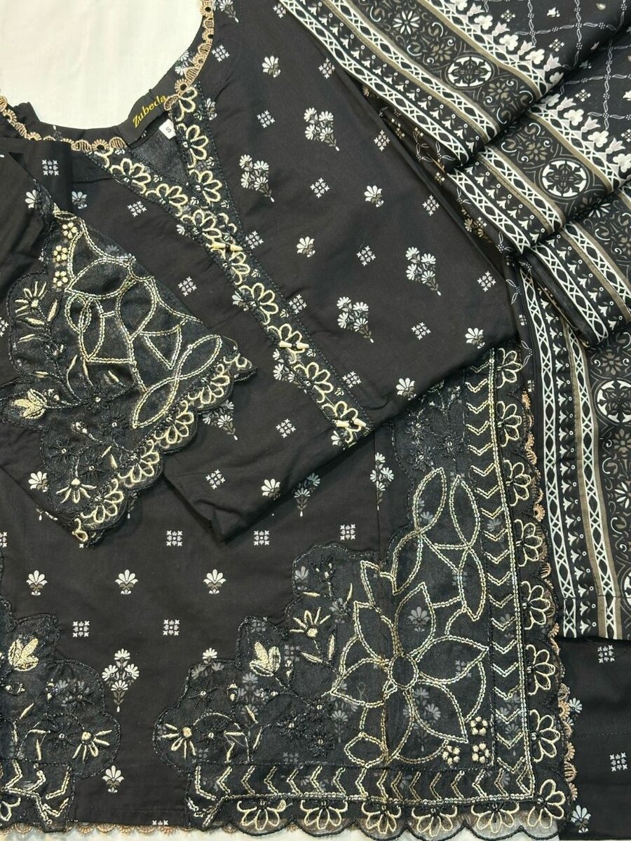 Premium printed suit