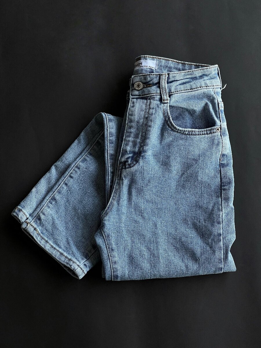 Синие джинсы