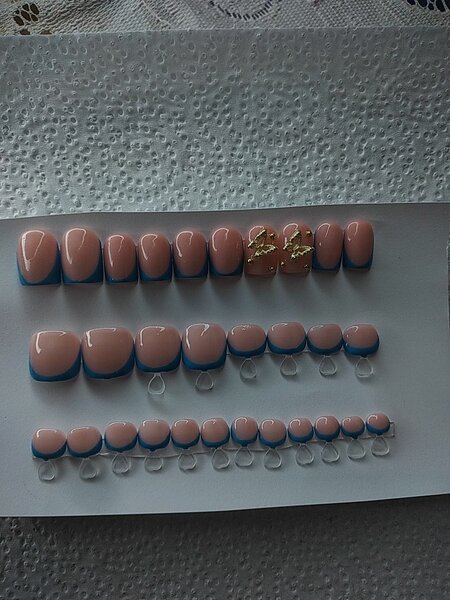 Presson nails with toes