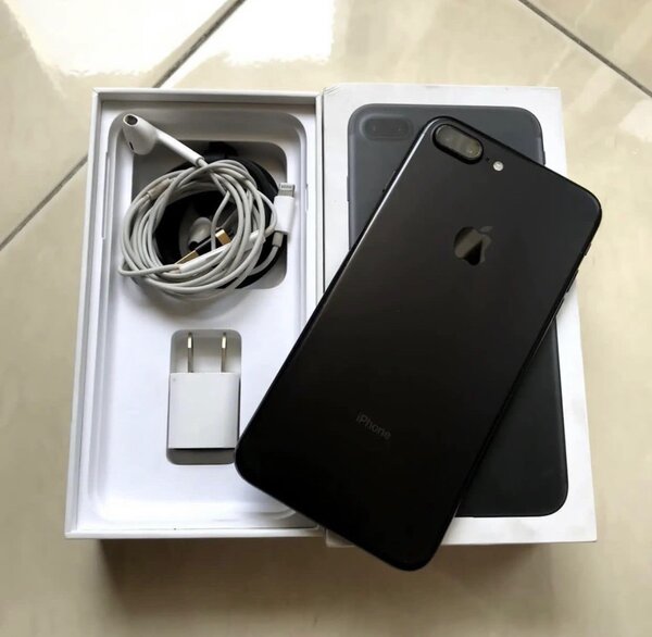 IPHONE 7 PLUS 128GB