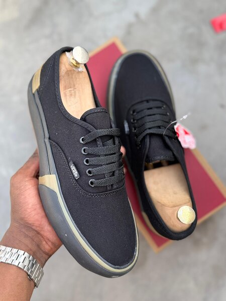 Chaussures en toile noir